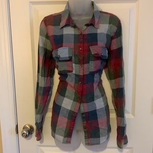 Maurices large plaid shirt see photos and description